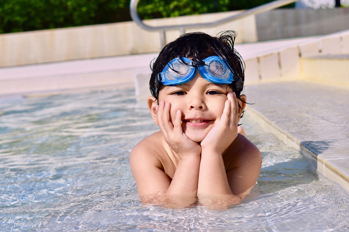 5 Ways to Have A Safe Children’s Pool Party