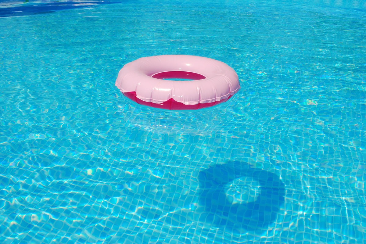 Pool Cleaning: What to Do if There Is Pollen in Your Swimming Pool