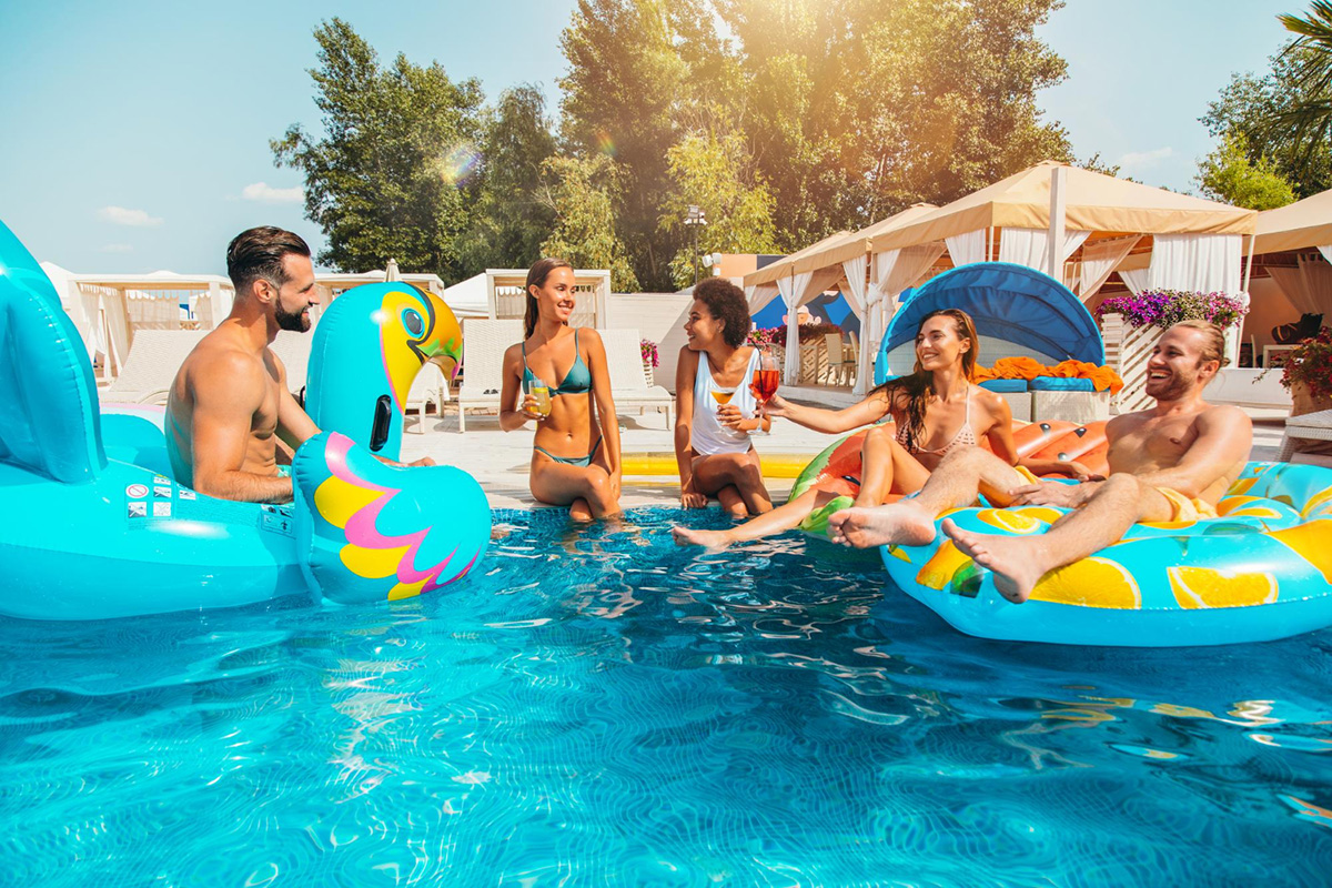 Tips on Preparing Your Pool for Entertainment