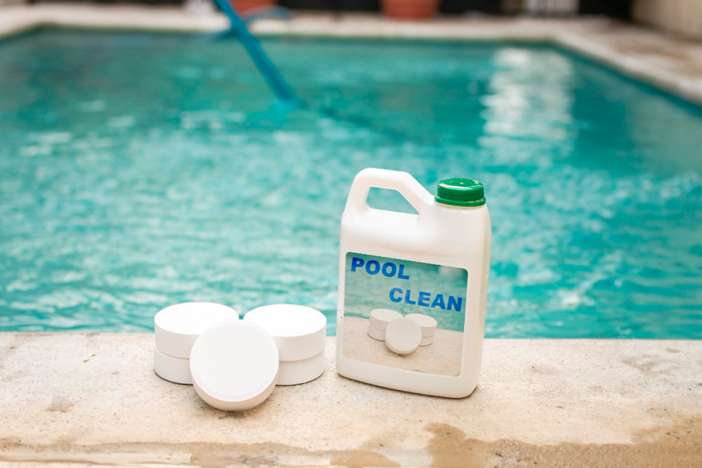 Tips for Choosing Pool Cleaning Chemicals to Keep Your Pool Clean and Safe